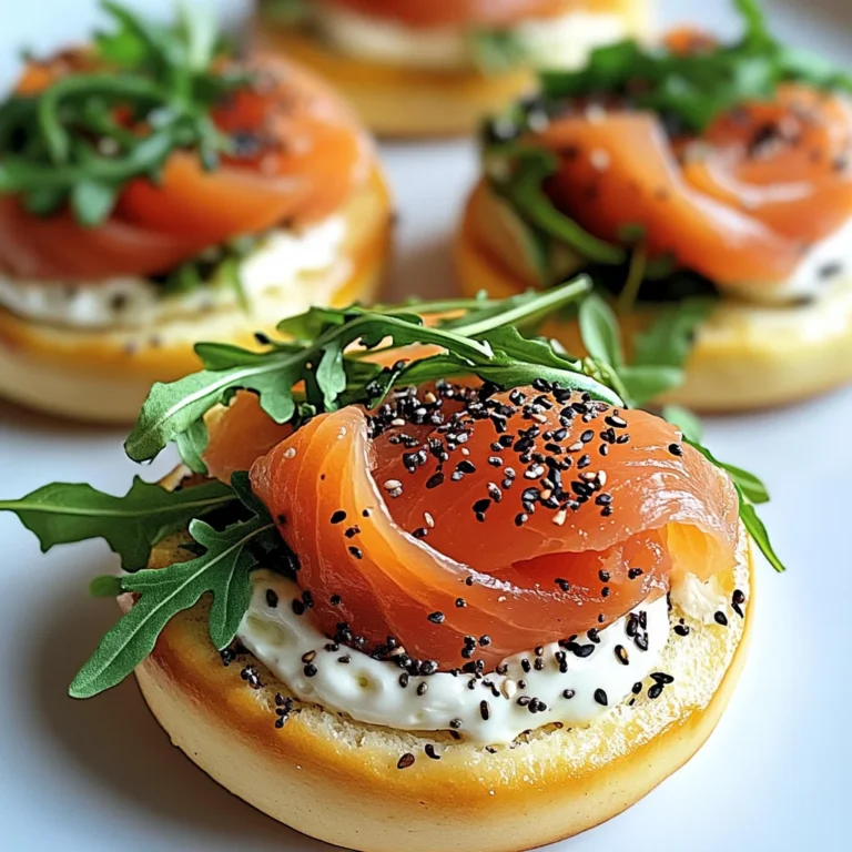 Mini-Bagels mit Räucherlachs und Rucola